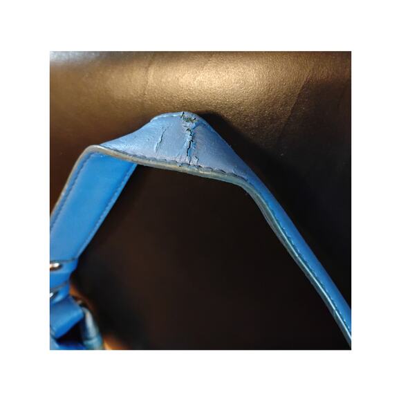 Peacock Handbag Designed in New York  By Sharif - Picture 6 of 7